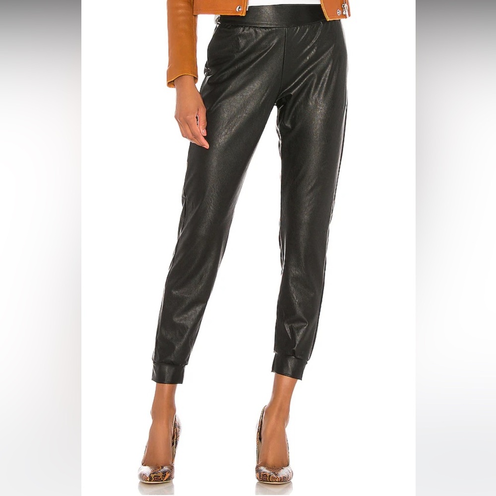 Commando faux leather jogger